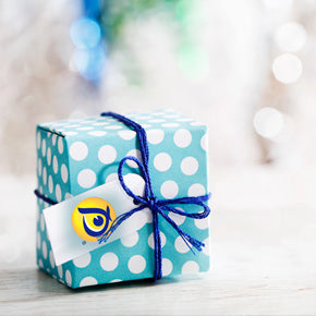 Holiday Gift Wrapping & Giving